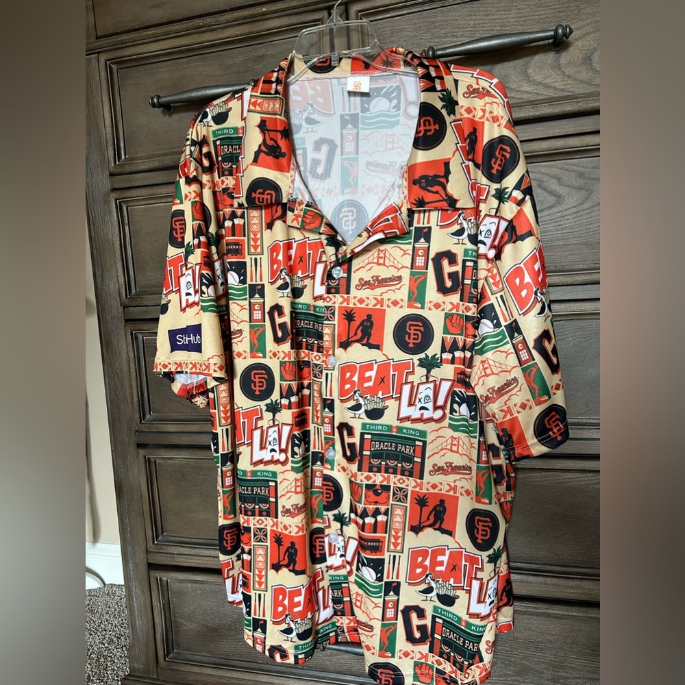 San Francisco Giants giveaway shirt